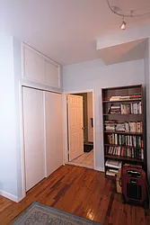 Rented by R New York