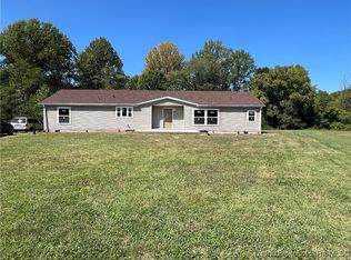 7611 Westbrook Dr, Charlestown, IN 47111