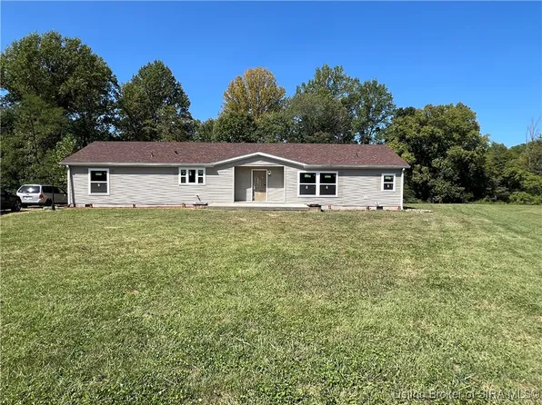 7611 Westbrook Drive, Charlestown, IN 47111