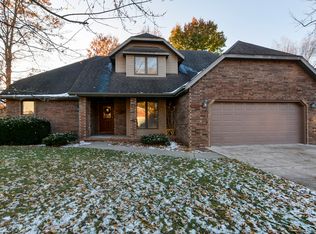 4955 S Eldon Ave, Springfield, MO 65810