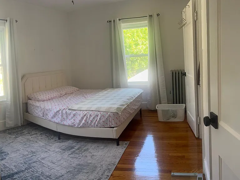 17 Fairview Ave #2 — Photo 11