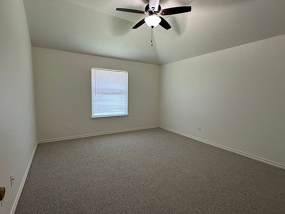 4th image of 3838 Las Bahias Dr