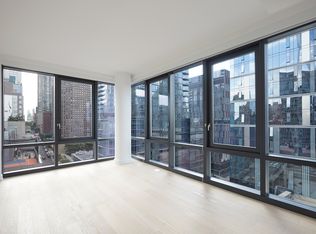 21 W End Ave APT 1422, New York, NY 10023