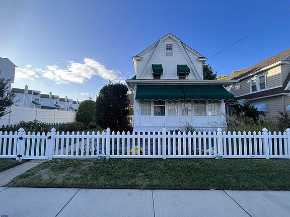 3rd image of 1118 Bay Ave