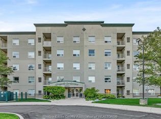 5000 Wyandotte St E #511, Windsor, ON N8Y5B8