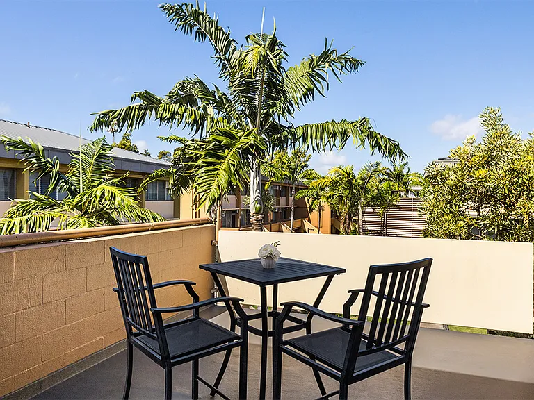 Waena Apartments — Photo 11