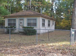 14691 Lake Dr, Idlewild, MI 49642