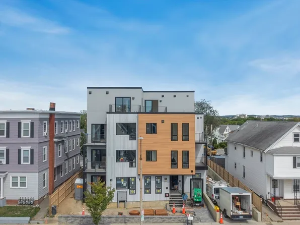 595 Broadway #202, Somerville, MA 02145