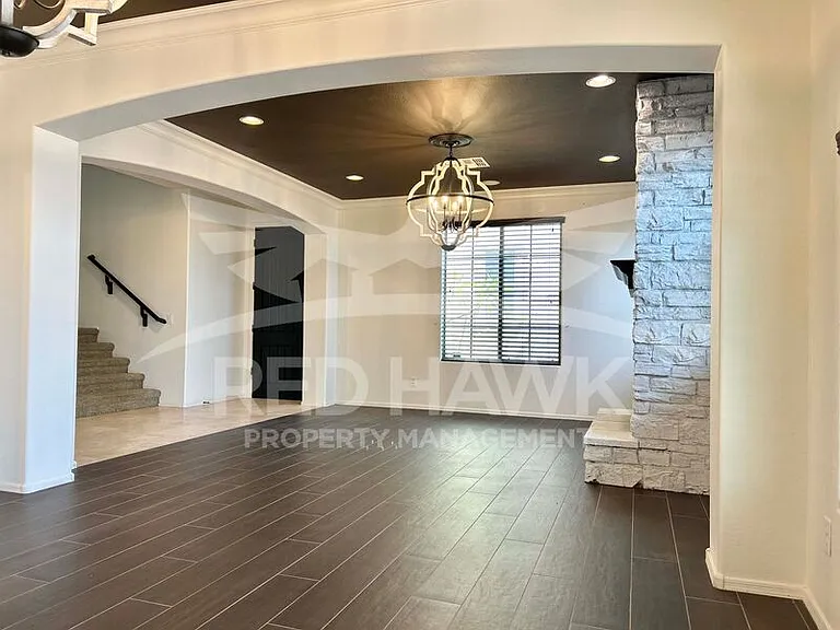 20697 W Delaney Dr — Photo 4