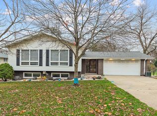 14311 Ridge Ave, Orland Park, IL 60462