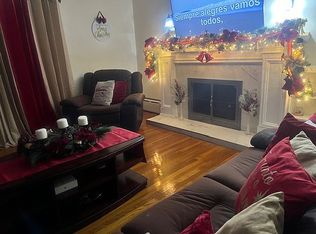 59 Front St, Clinton, MA 01510