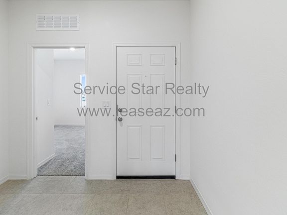 4th image of 16495 W Christy Dr