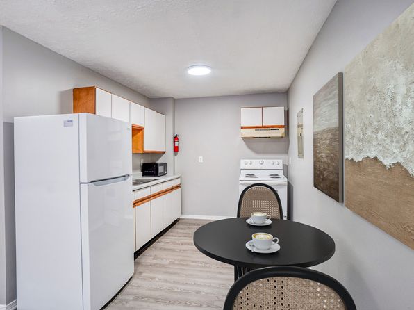 109 S Adams Ave #5