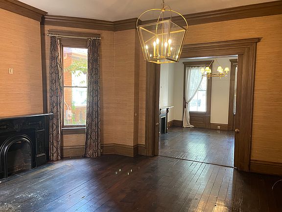 4th image of 518-520 Greenup St #7