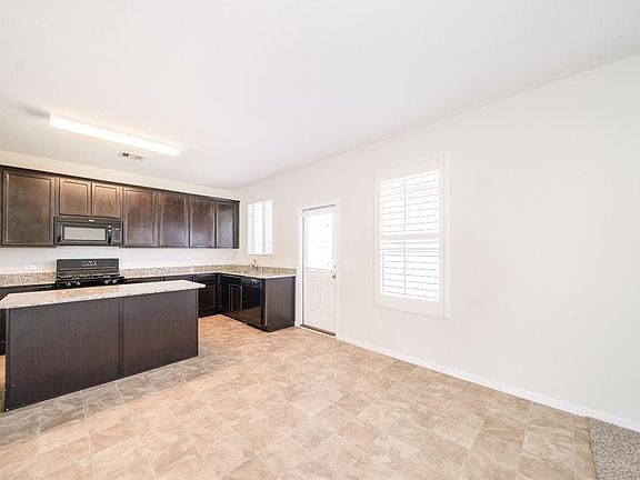 5th image of 15810 Mountain Willow Way