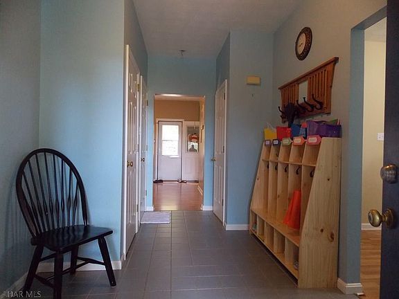 2nd image of 173 Deerfield Ln