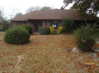 1919 N 44th Ter, Fort Smith, AR 72904
