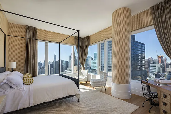 Sold by Stribling | media 8