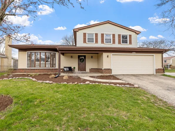 426 Monticello Ave, Westmont, IL 60559