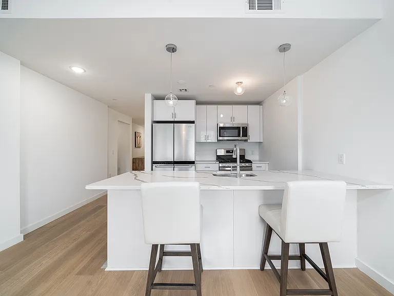 417 Jackson St #3 — Photo 5