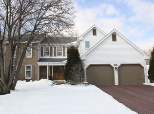 204 Lundy Ln, Schaumburg, IL 60193