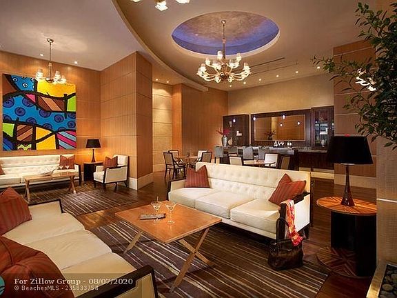 4th image of 244 Biscayne Blvd APT 438