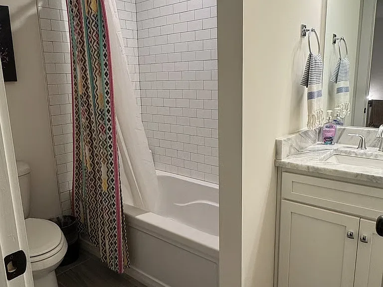 138 Oakland Dr — Photo 22