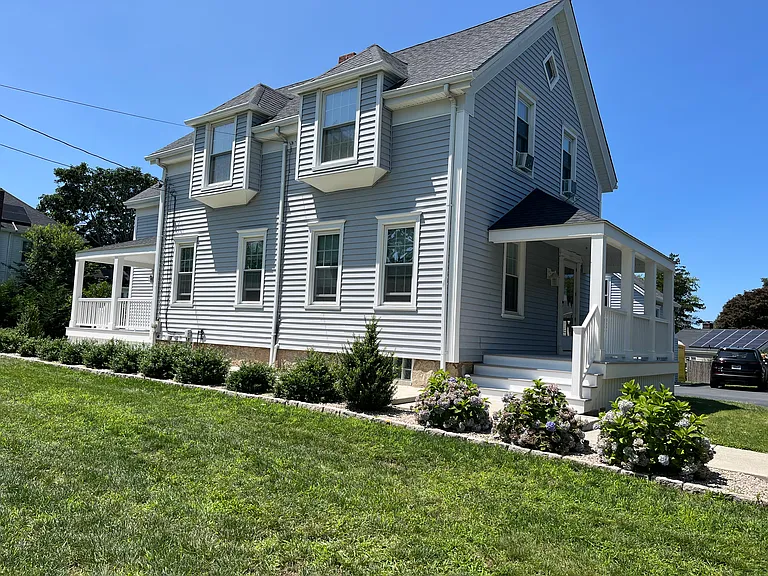 771 Dartmouth St #2 — Photo 3