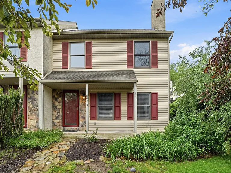 507 Pickering Station Dr — Photo 16
