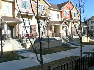 9008 S Ridge Bend Ct, Sandy, UT 84094