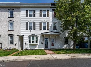129 S 3rd St, North Wales, PA 19454