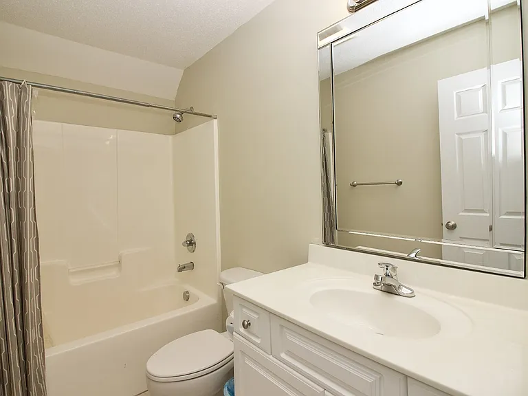 129 Lori Ln — Photo 44