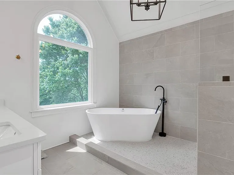 4221 Willow Oak Dr — Photo 21