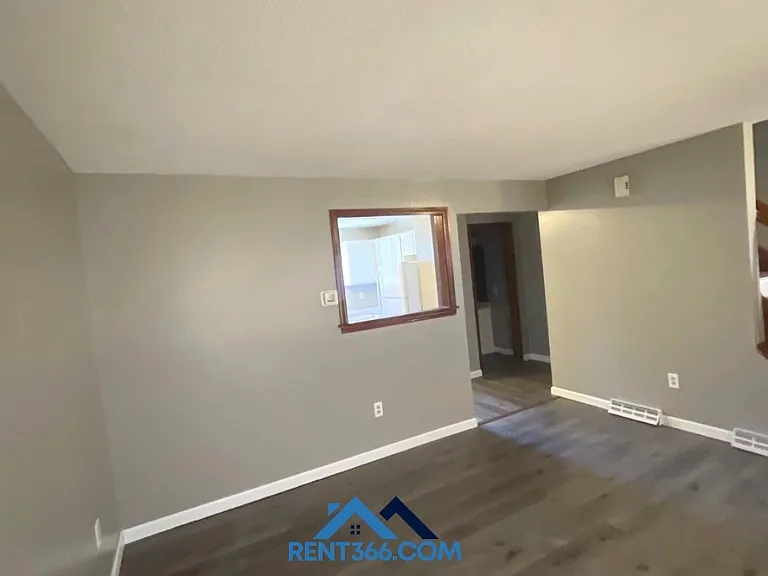 63-65 Wisteria St — Photo 5