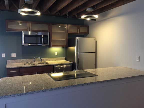 4th image of 401 S 2nd St APT B301