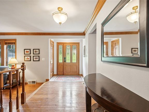 3rd image of 4612 Windbrook Dr