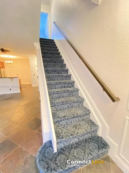 2041 Pompeii Ct — Photo 14