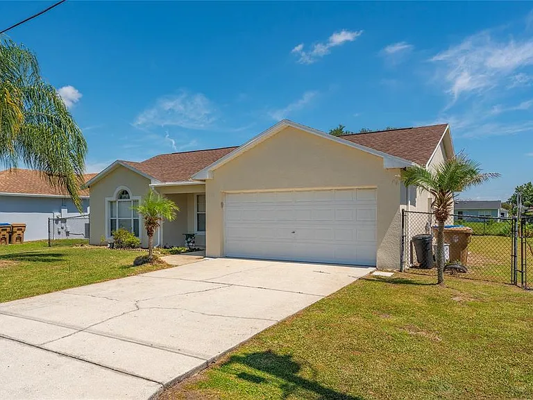 108 Birmingham Dr — Photo 2