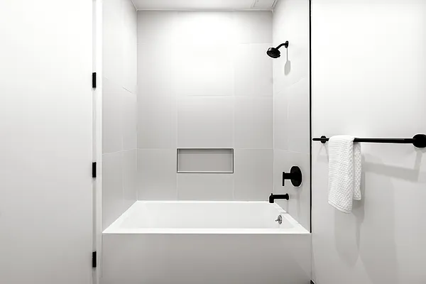 Rented by Reavis | media 7