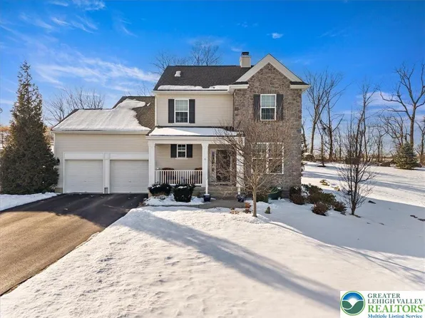 2852 Homestead Dr, Easton, PA 18040