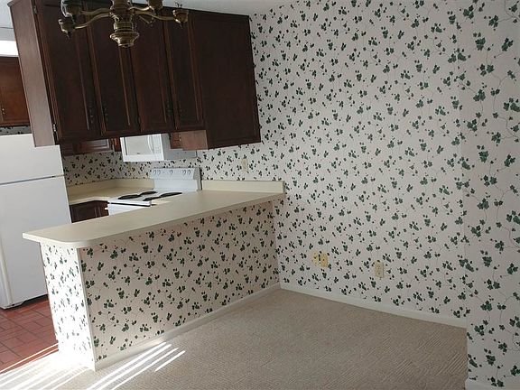 5th image of 547 Francis Avenue Ct