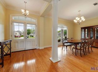 17821 Five Oaks Dr, Baton Rouge, LA 70810