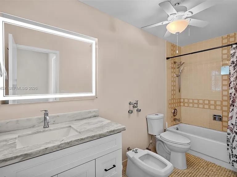 2500 Parkview Dr #2517 — Photo 24