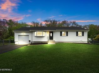 113 Darien Rd, Howell, NJ 07731