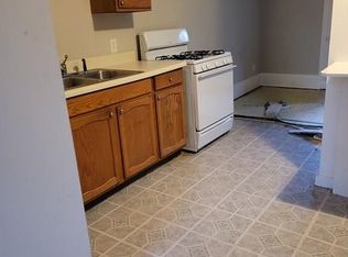 30 North St #7, Belchertown, MA 01007