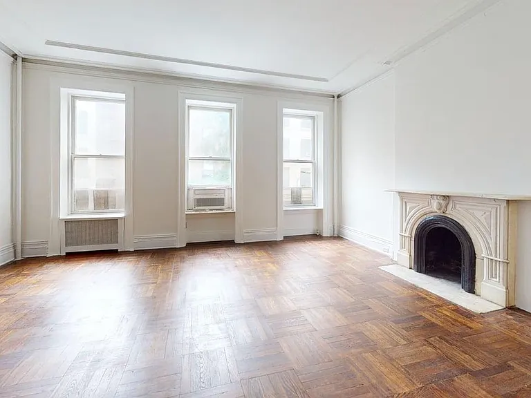 154 E 37th St #3F — Photo 3