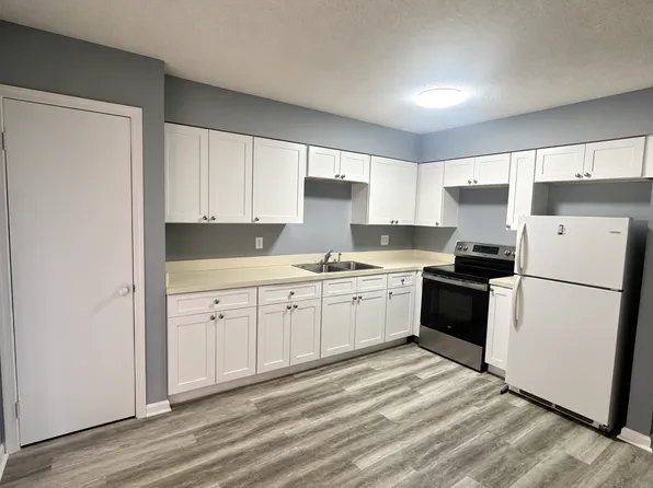 855 Hughey St, Apopka, FL 32703