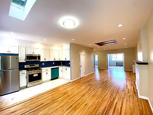1st image of 248 Court St #2L