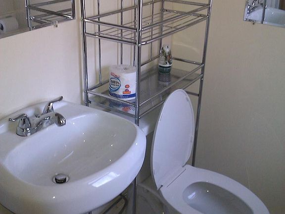 4th image of 308 Bowdoin St #1