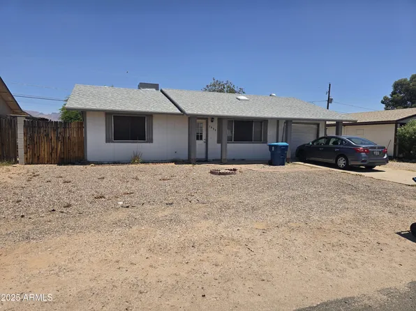 1843 S PAPAGO Drive, Apache Junction, AZ 85120